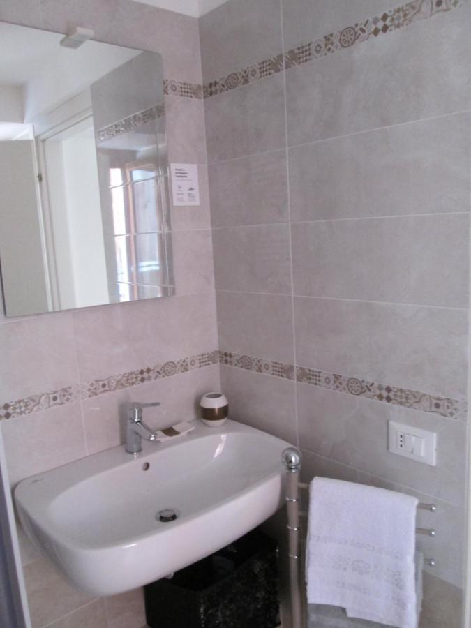 B&B Regina Margherita Л'Акуила Экстерьер фото
