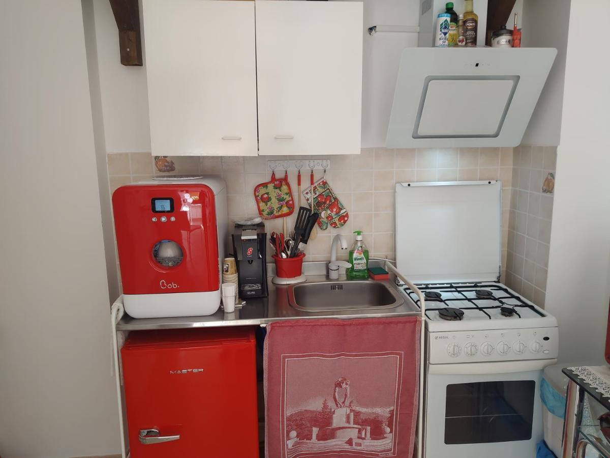 B&B Regina Margherita Л'Акуила Экстерьер фото