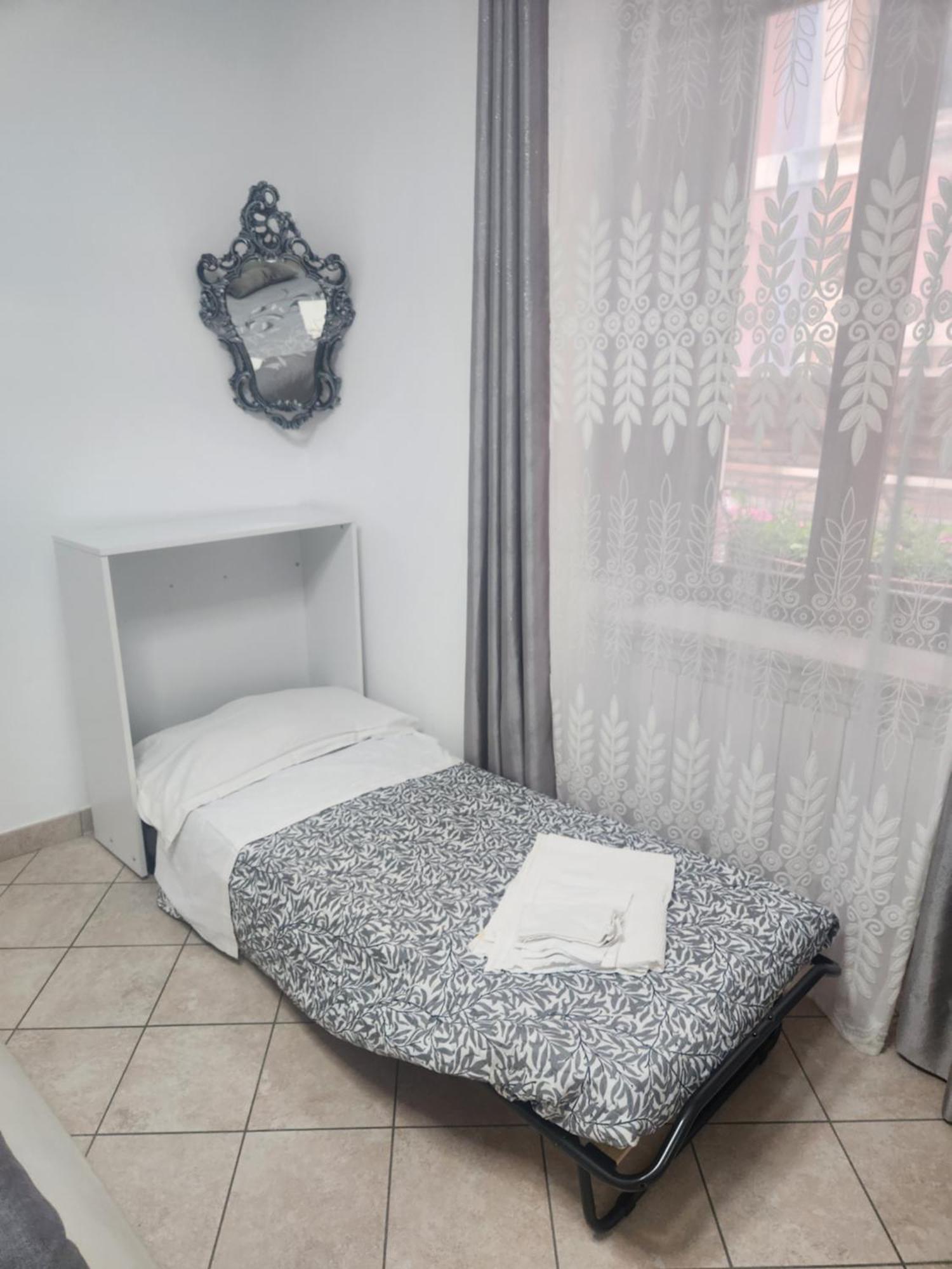 B&B Regina Margherita Л'Акуила Экстерьер фото